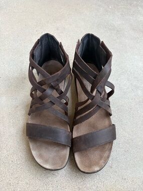 NAOT Marita Women EU 41 US 10-10.5 Brown Leather Gladiator Strappy Sandals